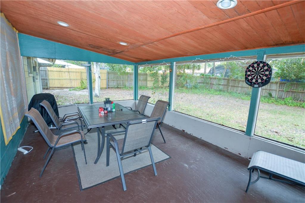 7031 DELORA DRIVE, ORLANDO, Florida 32819, 3 Bedrooms Bedrooms, 6 Rooms Rooms,2 BathroomsBathrooms,Residential,For sale,DELORA,O5560334