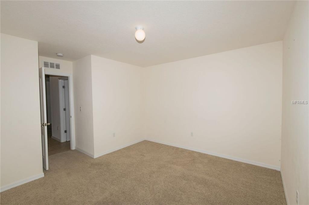 10525 RHODINE RD, RIVERVIEW, Florida 33578, 4 Bedrooms Bedrooms, 7 Rooms Rooms,2 BathroomsBathrooms,Residential,For sale,RHODINE RD,T2927925