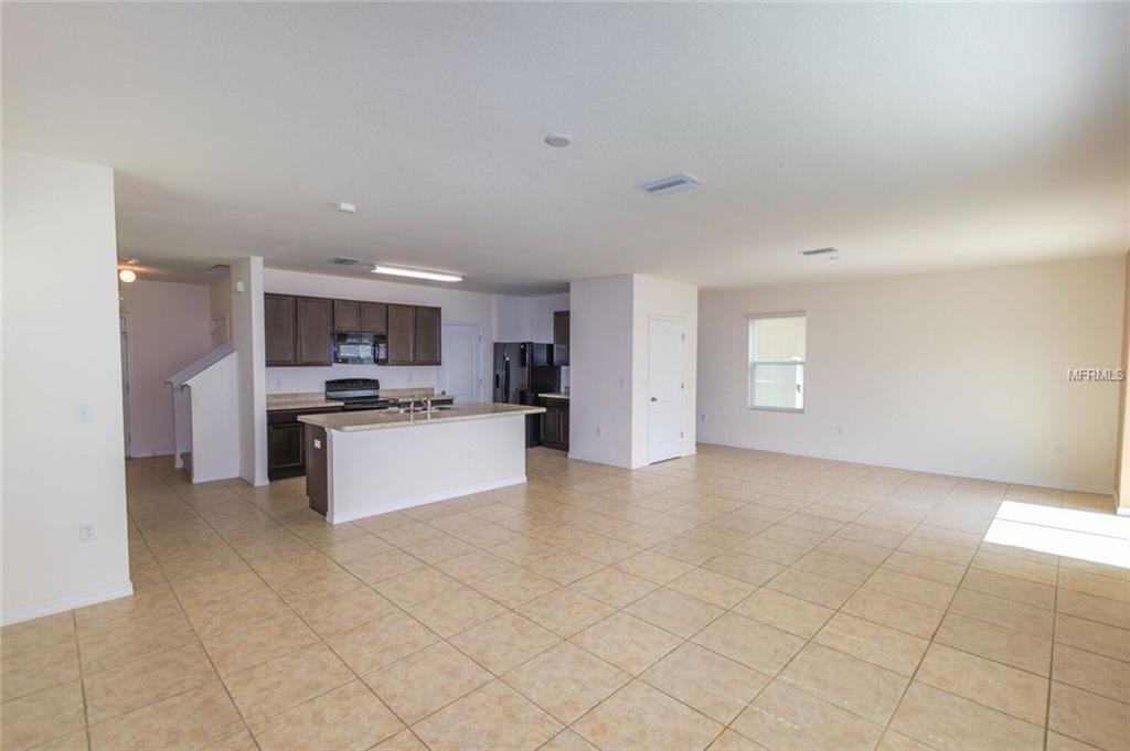 10525 RHODINE RD, RIVERVIEW, Florida 33578, 4 Bedrooms Bedrooms, 7 Rooms Rooms,2 BathroomsBathrooms,Residential,For sale,RHODINE RD,T2927925