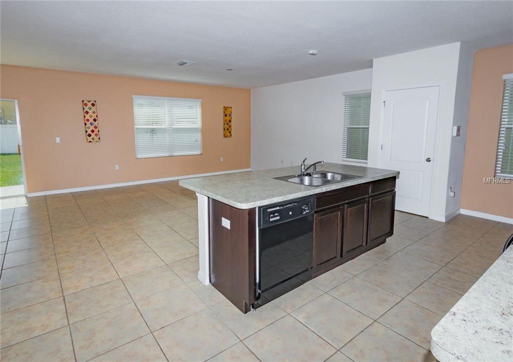 10525 RHODINE RD, RIVERVIEW, Florida 33578, 4 Bedrooms Bedrooms, 7 Rooms Rooms,2 BathroomsBathrooms,Residential,For sale,RHODINE RD,T2927925