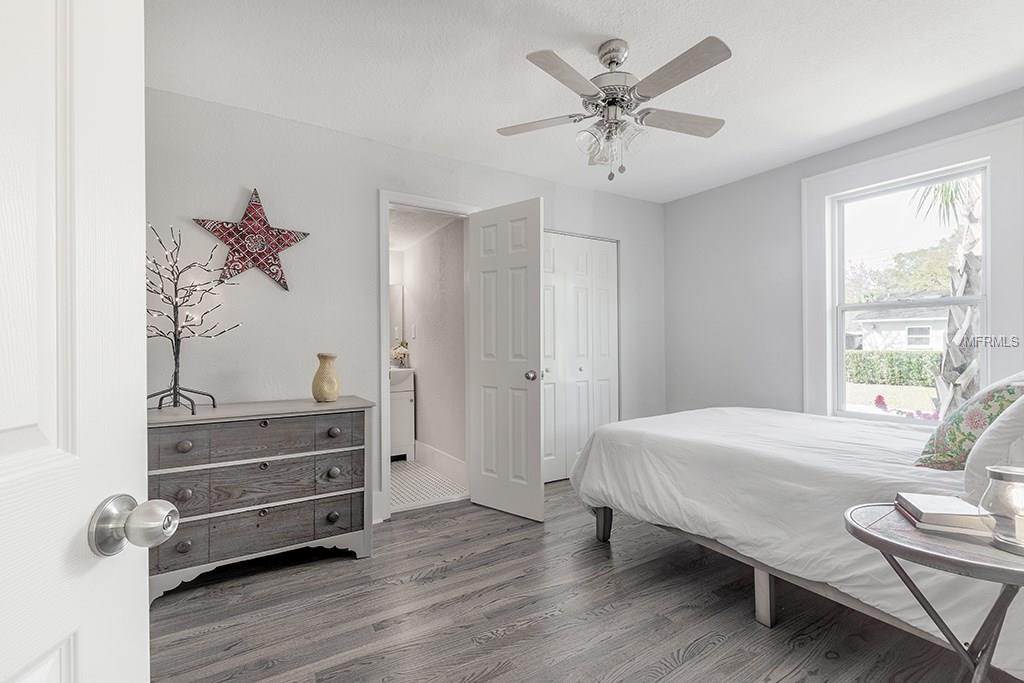 720 W KENTUCKY AVENUE, TAMPA, Florida 33603, 4 Bedrooms Bedrooms, 4 Rooms Rooms,3 BathroomsBathrooms,Residential,For sale,KENTUCKY,U7847344