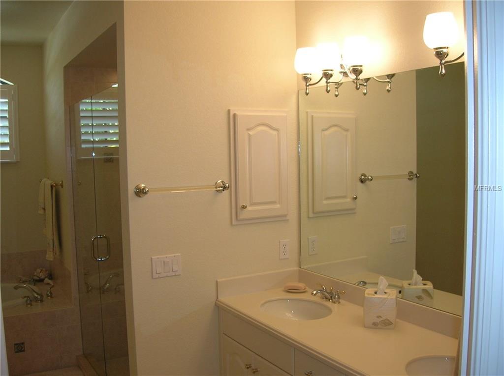 316 TORALIS POINT NE, ENGLEWOOD, Florida 34223, 3 Bedrooms Bedrooms, 5 Rooms Rooms,2 BathroomsBathrooms,Residential,For sale,TORALIS,D5917893