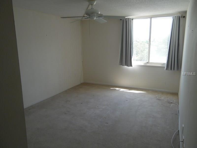 644 ISLAND WAY, CLEARWATER BEACH, Florida 33767, 2 Bedrooms Bedrooms, 5 Rooms Rooms,2 BathroomsBathrooms,Residential,For sale,ISLAND,U7831590