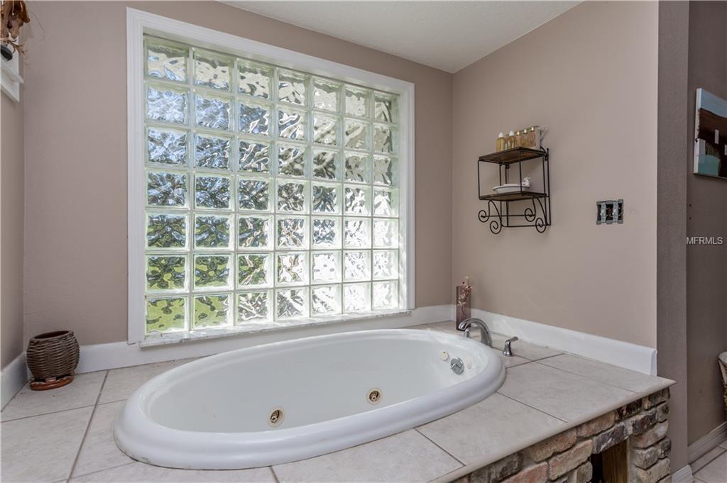 22236 MIZELL ROAD, BROOKSVILLE, Florida 34602, 3 Bedrooms Bedrooms, 6 Rooms Rooms,2 BathroomsBathrooms,Residential,For sale,MIZELL,W7634198