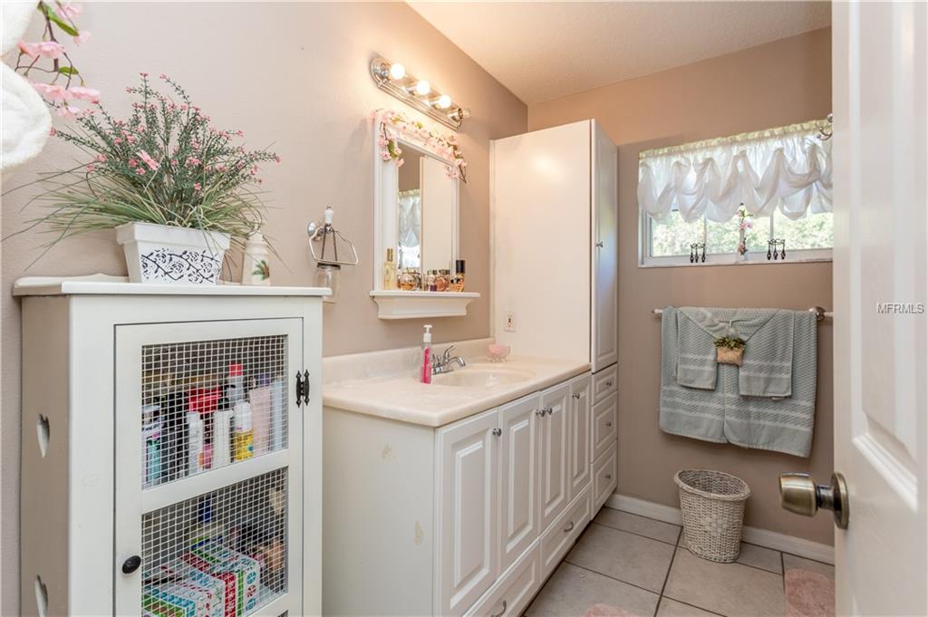 22236 MIZELL ROAD, BROOKSVILLE, Florida 34602, 3 Bedrooms Bedrooms, 6 Rooms Rooms,2 BathroomsBathrooms,Residential,For sale,MIZELL,W7634198