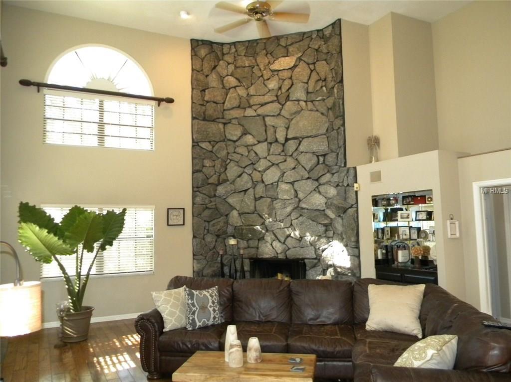 5926 BAYVIEW CIRCLE S, GULFPORT, Florida 33707, 3 Bedrooms Bedrooms, 9 Rooms Rooms,2 BathroomsBathrooms,Residential,For sale,BAYVIEW,U7836587