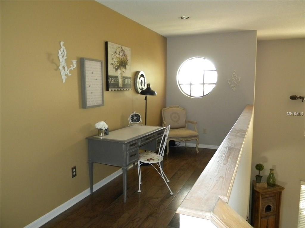 5926 BAYVIEW CIRCLE S, GULFPORT, Florida 33707, 3 Bedrooms Bedrooms, 9 Rooms Rooms,2 BathroomsBathrooms,Residential,For sale,BAYVIEW,U7836587