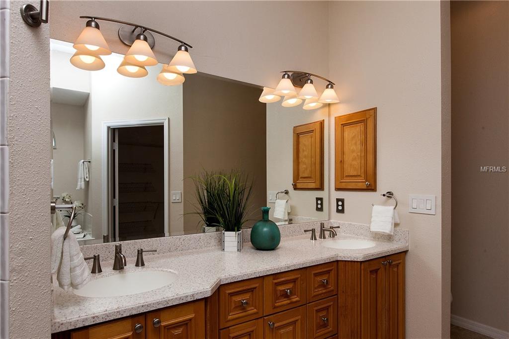 815 128TH STREET NE, BRADENTON, Florida 34212, 4 Bedrooms Bedrooms, 8 Rooms Rooms,3 BathroomsBathrooms,Residential,For sale,128TH,U7842102