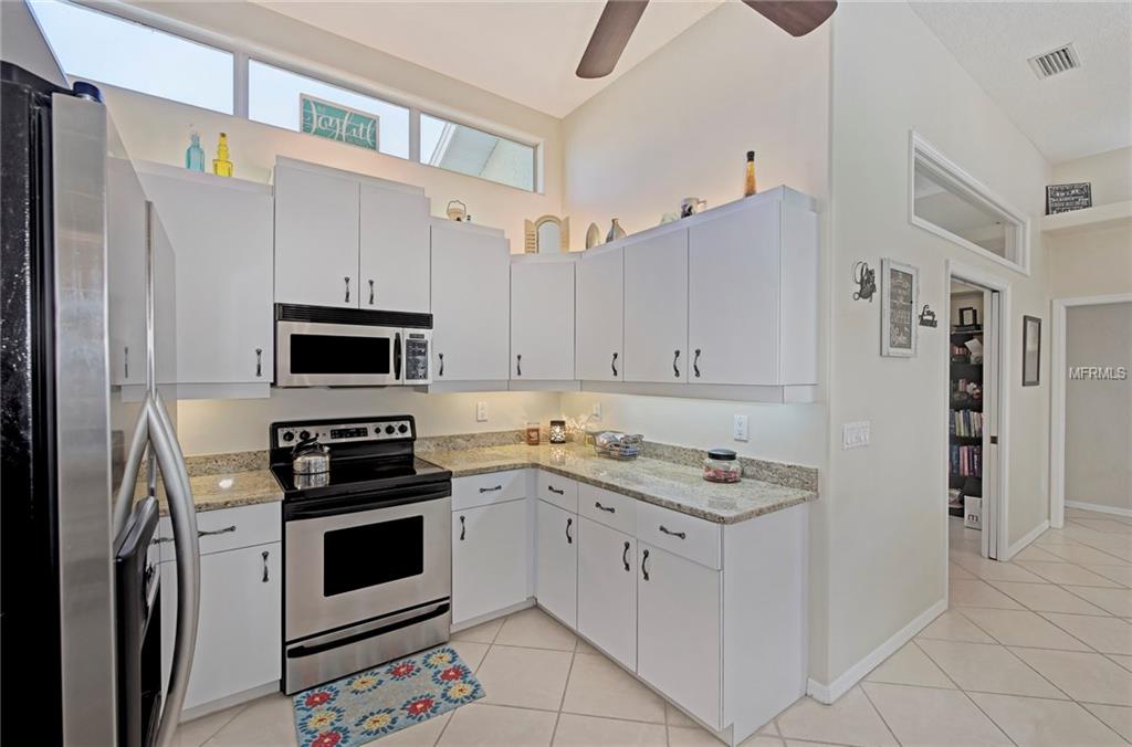 6722 PLEASANT HILL ROAD, BRADENTON, Florida 34203, 3 Bedrooms Bedrooms, 5 Rooms Rooms,2 BathroomsBathrooms,Residential,For sale,PLEASANT HILL,A4206409