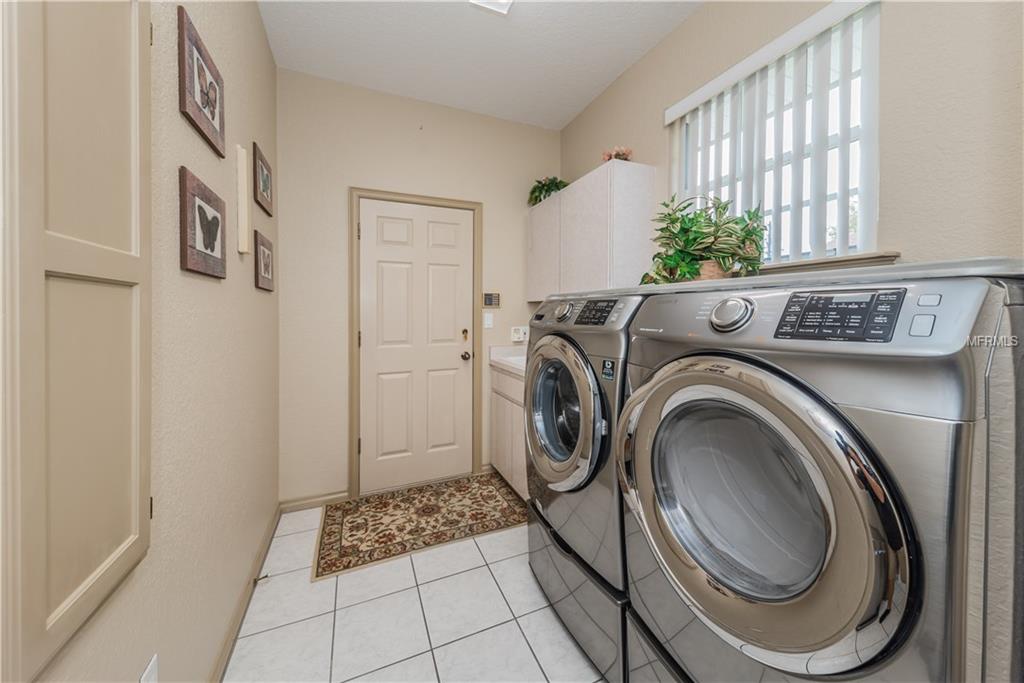 PALM HARBOR, Florida 34685, 2 Bedrooms Bedrooms, 5 Rooms Rooms,2 BathroomsBathrooms,Residential,For sale,U7846314