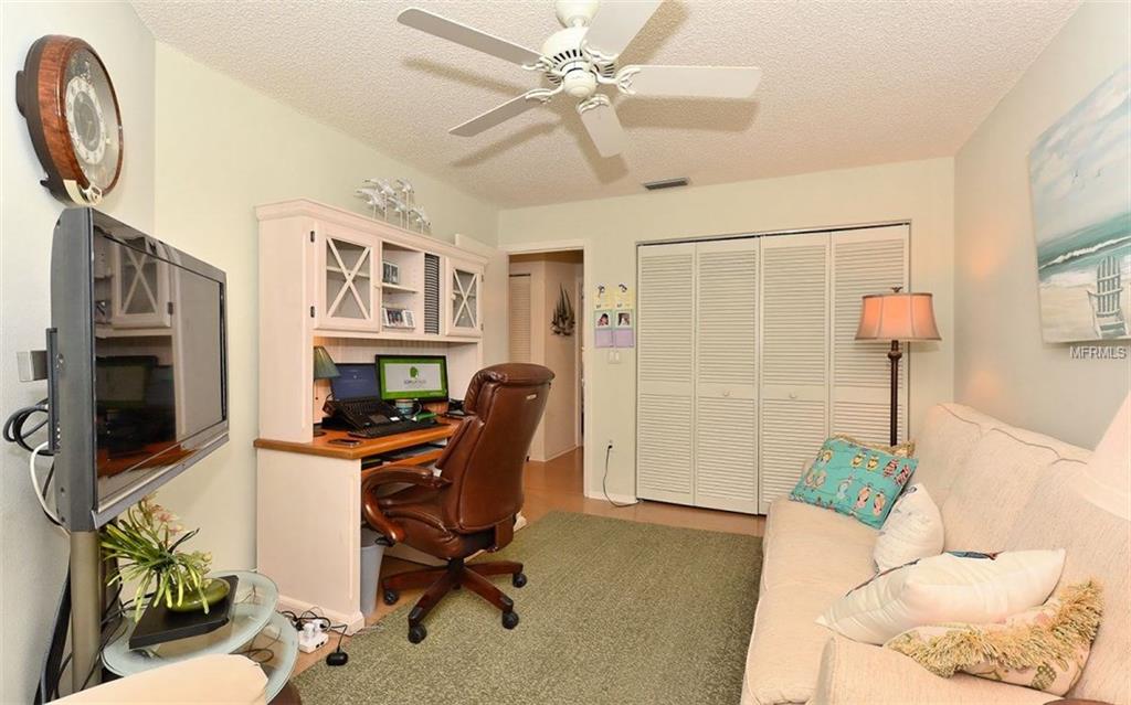 803 AUDUBON DRIVE, BRADENTON, Florida 34209, 2 Bedrooms Bedrooms, 5 Rooms Rooms,2 BathroomsBathrooms,Residential,For sale,AUDUBON,A4209550