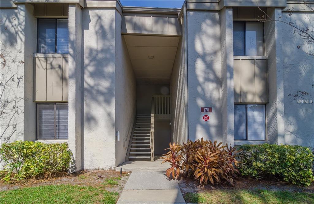 170 SPRINGWOOD CIRCLE, LONGWOOD, Florida 32750, 2 Bedrooms Bedrooms, 6 Rooms Rooms,2 BathroomsBathrooms,Residential,For sale,SPRINGWOOD,O5561327