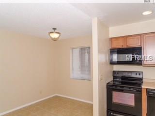 170 SPRINGWOOD CIRCLE, LONGWOOD, Florida 32750, 2 Bedrooms Bedrooms, 6 Rooms Rooms,2 BathroomsBathrooms,Residential,For sale,SPRINGWOOD,O5561327