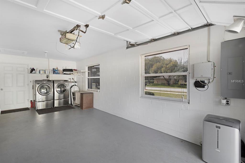 16407 SHAGBARK PLACE, TAMPA, Florida 33618, 3 Bedrooms Bedrooms, 3 Rooms Rooms,2 BathroomsBathrooms,Residential,For sale,SHAGBARK,T2928268