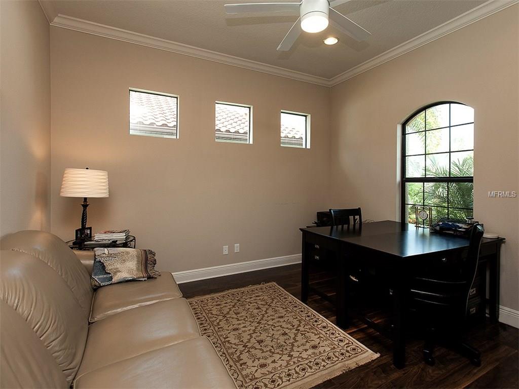 14212 KINGLET TERRACE, LAKEWOOD RANCH, Florida 34202, 3 Bedrooms Bedrooms, 11 Rooms Rooms,2 BathroomsBathrooms,Residential,For sale,KINGLET,A4191978