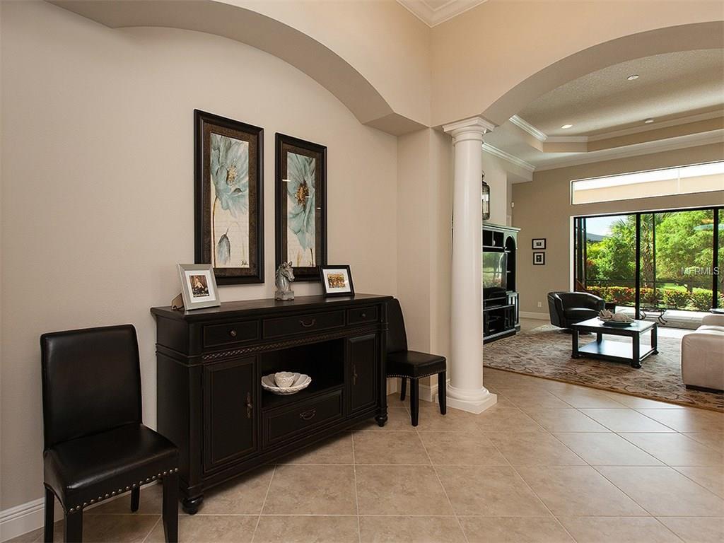 14212 KINGLET TERRACE, LAKEWOOD RANCH, Florida 34202, 3 Bedrooms Bedrooms, 11 Rooms Rooms,2 BathroomsBathrooms,Residential,For sale,KINGLET,A4191978