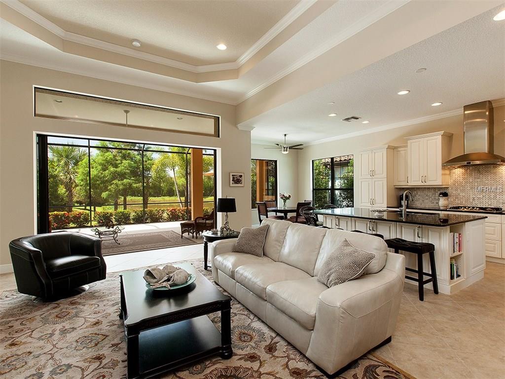 14212 KINGLET TERRACE, LAKEWOOD RANCH, Florida 34202, 3 Bedrooms Bedrooms, 11 Rooms Rooms,2 BathroomsBathrooms,Residential,For sale,KINGLET,A4191978