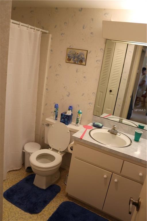 11221 CARRIAGE HILL DRIVE, PORT RICHEY, Florida 34668, 2 Bedrooms Bedrooms, 5 Rooms Rooms,2 BathroomsBathrooms,Residential,For sale,CARRIAGE HILL,W7635283