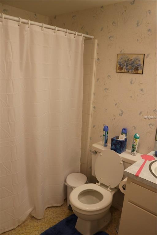 11221 CARRIAGE HILL DRIVE, PORT RICHEY, Florida 34668, 2 Bedrooms Bedrooms, 5 Rooms Rooms,2 BathroomsBathrooms,Residential,For sale,CARRIAGE HILL,W7635283