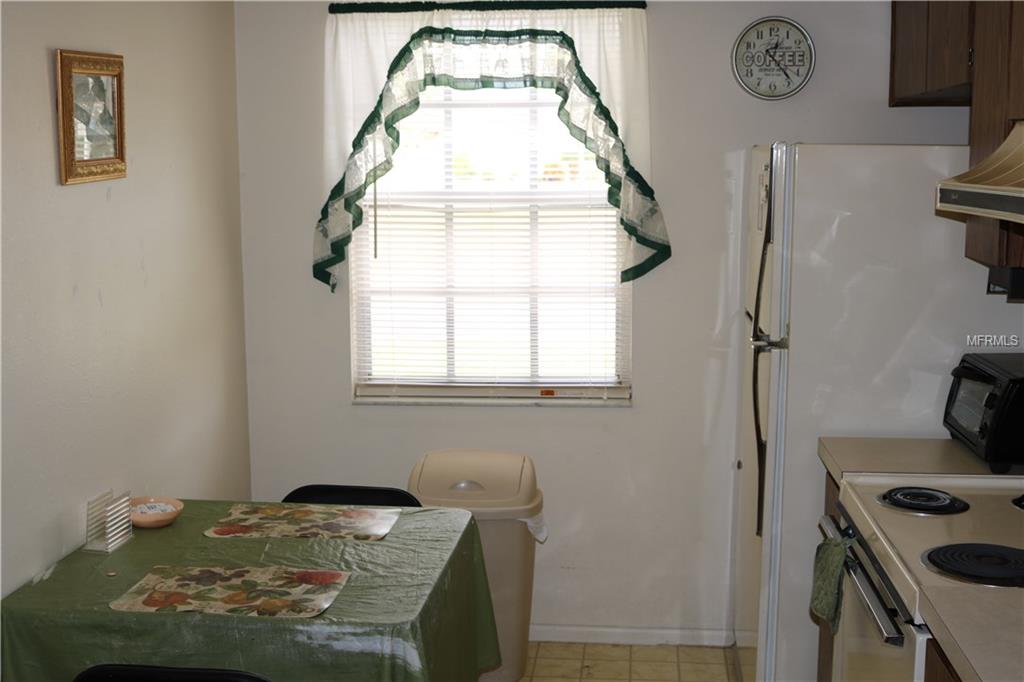 11221 CARRIAGE HILL DRIVE, PORT RICHEY, Florida 34668, 2 Bedrooms Bedrooms, 5 Rooms Rooms,2 BathroomsBathrooms,Residential,For sale,CARRIAGE HILL,W7635283