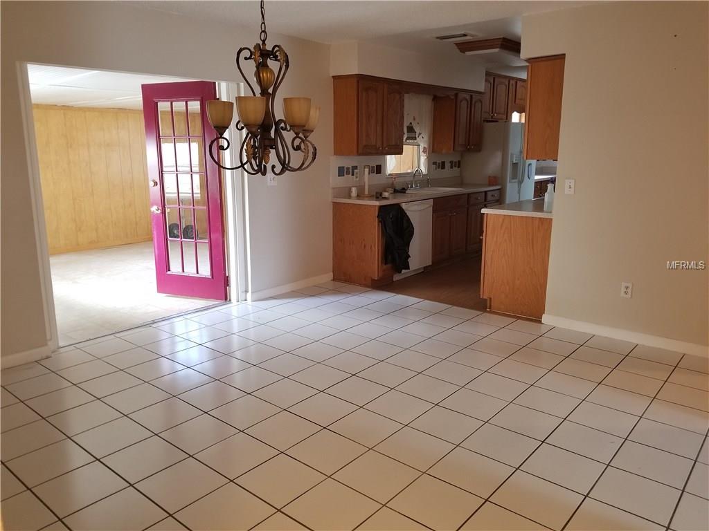 2204 PAVILION PLACE, BRANDON, Florida 33511, 3 Bedrooms Bedrooms, 7 Rooms Rooms,2 BathroomsBathrooms,Residential,For sale,PAVILION,T2915741