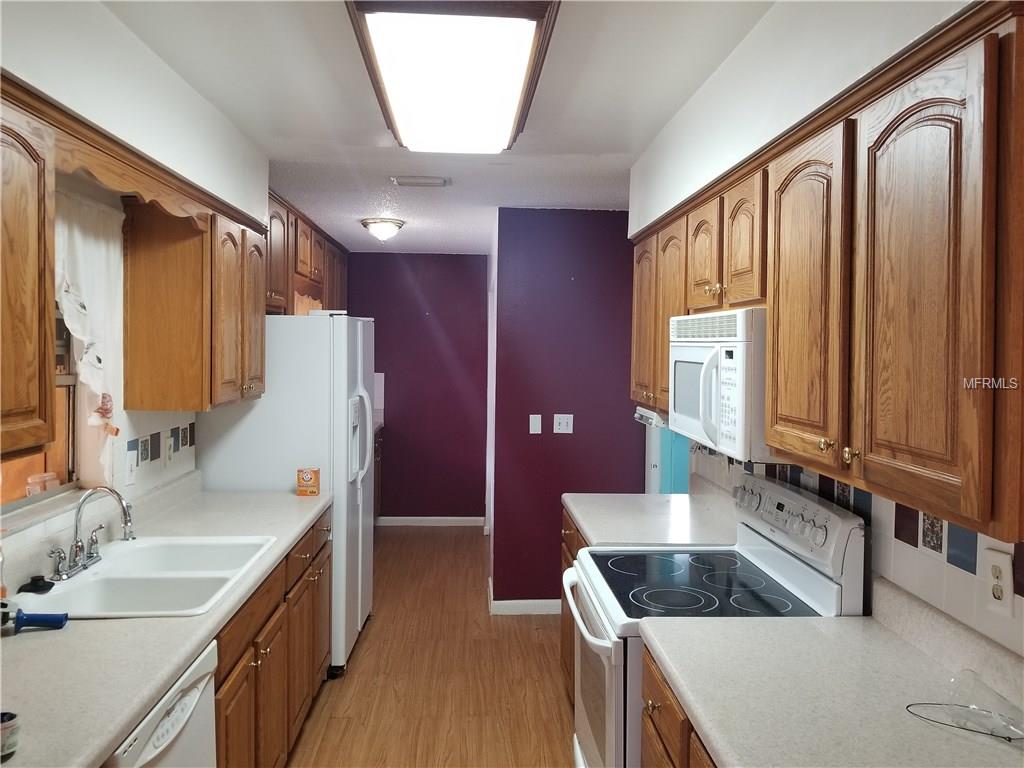 2204 PAVILION PLACE, BRANDON, Florida 33511, 3 Bedrooms Bedrooms, 7 Rooms Rooms,2 BathroomsBathrooms,Residential,For sale,PAVILION,T2915741