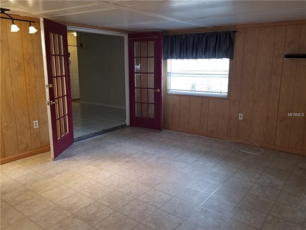 2204 PAVILION PLACE, BRANDON, Florida 33511, 3 Bedrooms Bedrooms, 7 Rooms Rooms,2 BathroomsBathrooms,Residential,For sale,PAVILION,T2915741