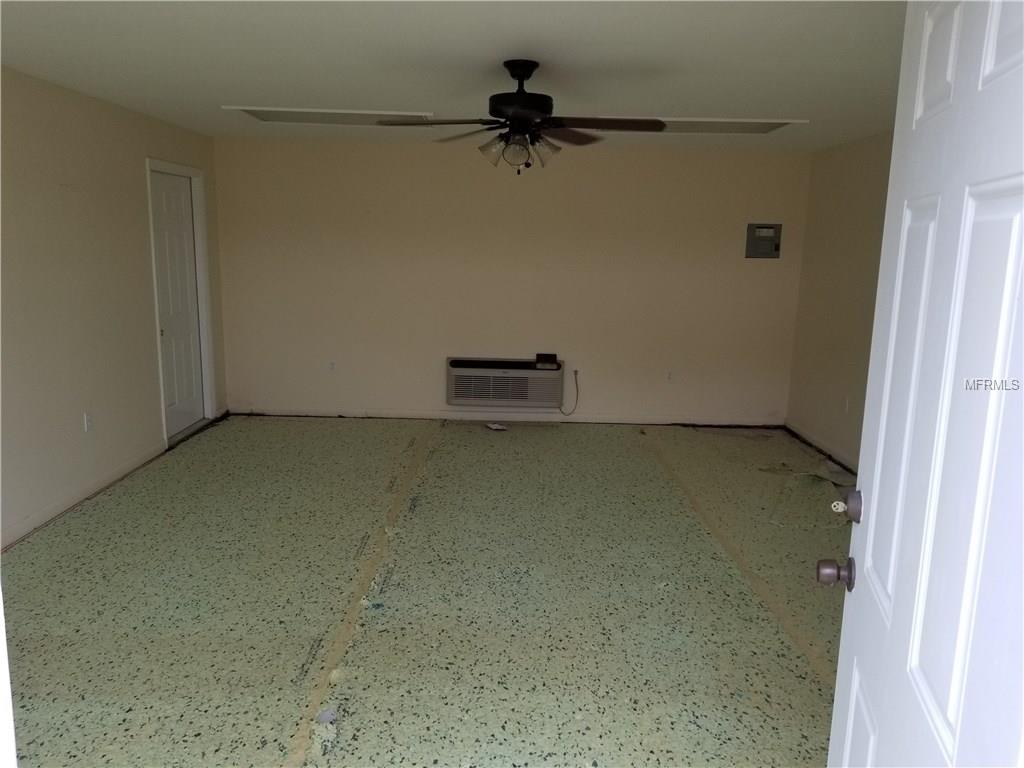10527 86TH AVENUE, SEMINOLE, Florida 33772, 3 Bedrooms Bedrooms, 6 Rooms Rooms,3 BathroomsBathrooms,Residential,For sale,86TH,U7841070