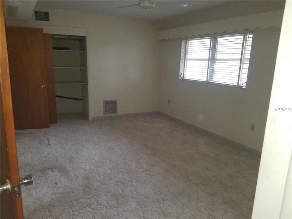 10527 86TH AVENUE, SEMINOLE, Florida 33772, 3 Bedrooms Bedrooms, 6 Rooms Rooms,3 BathroomsBathrooms,Residential,For sale,86TH,U7841070