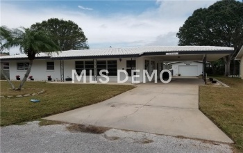 10527 86TH AVENUE, SEMINOLE, Florida 33772, 3 Bedrooms Bedrooms, 6 Rooms Rooms,3 BathroomsBathrooms,Residential,For sale,86TH,U7841070