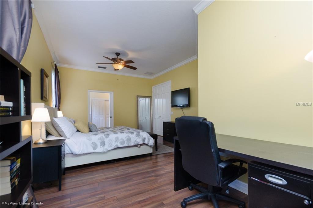 7244 HAWKSNEST BOULEVARD, ORLANDO, Florida 32835, 3 Bedrooms Bedrooms, 6 Rooms Rooms,2 BathroomsBathrooms,Residential,For sale,HAWKSNEST,O5555636