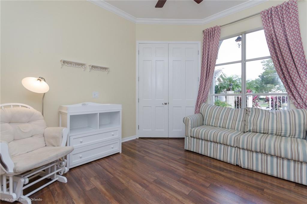 7244 HAWKSNEST BOULEVARD, ORLANDO, Florida 32835, 3 Bedrooms Bedrooms, 6 Rooms Rooms,2 BathroomsBathrooms,Residential,For sale,HAWKSNEST,O5555636