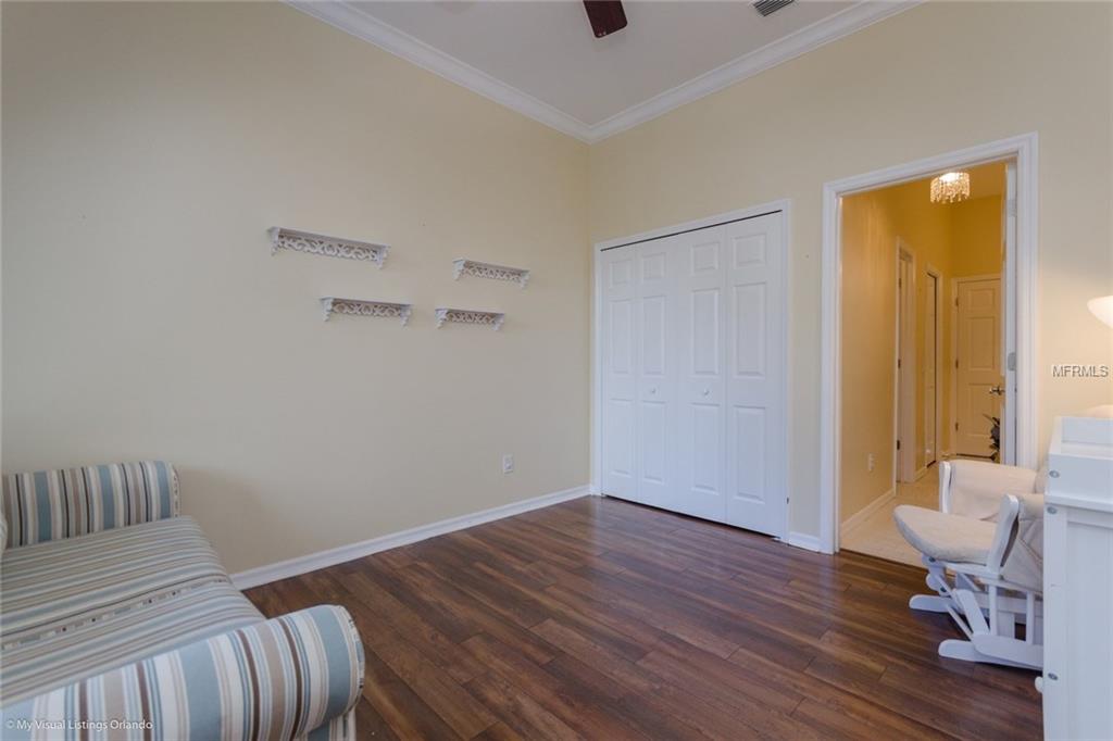 7244 HAWKSNEST BOULEVARD, ORLANDO, Florida 32835, 3 Bedrooms Bedrooms, 6 Rooms Rooms,2 BathroomsBathrooms,Residential,For sale,HAWKSNEST,O5555636