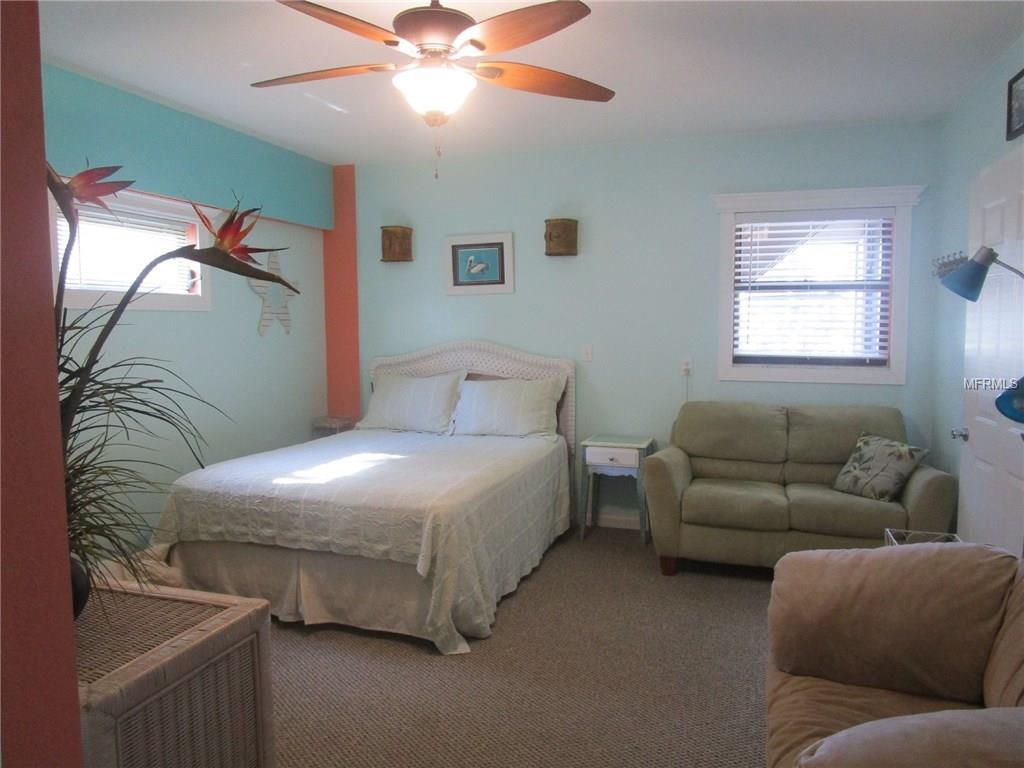 363 OAK STREET, ENGLEWOOD, Florida 34223, 3 Bedrooms Bedrooms, 3 Rooms Rooms,3 BathroomsBathrooms,Residential,For sale,OAK,U7845013