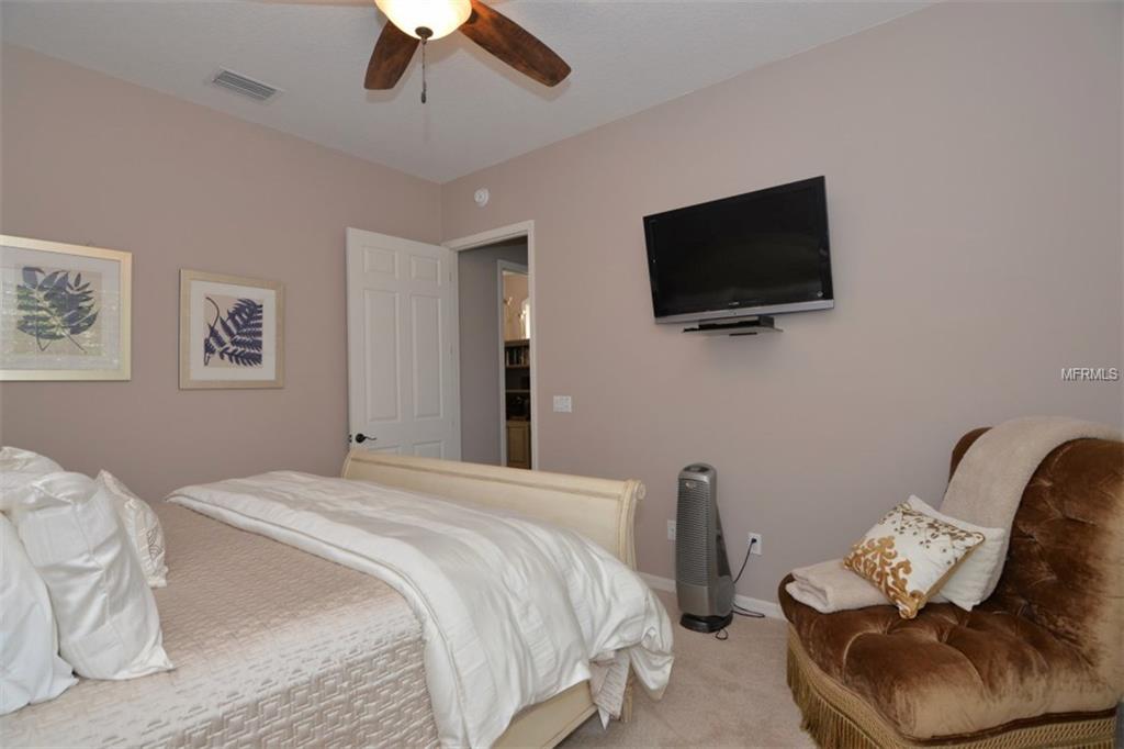 111 BAYTREE COURT, WINTER SPRINGS, Florida 32708, 6 Bedrooms Bedrooms, 11 Rooms Rooms,4 BathroomsBathrooms,Residential,For sale,BAYTREE,O5559293