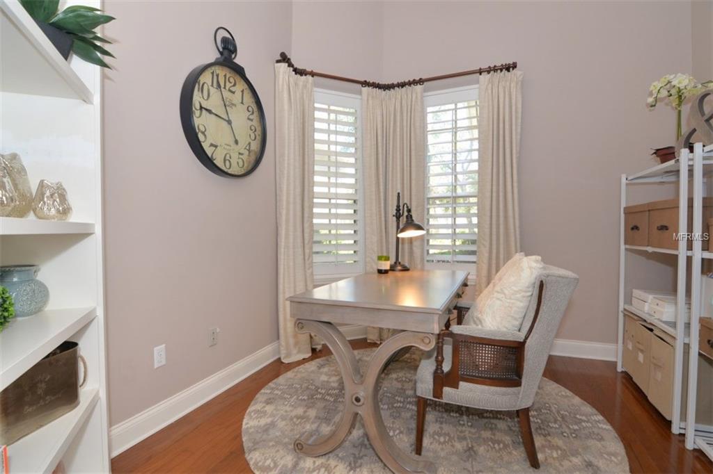 111 BAYTREE COURT, WINTER SPRINGS, Florida 32708, 6 Bedrooms Bedrooms, 11 Rooms Rooms,4 BathroomsBathrooms,Residential,For sale,BAYTREE,O5559293