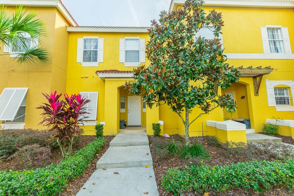 4750 VERO BEACH PLACE, KISSIMMEE, Florida 34746, 3 Bedrooms Bedrooms, 3 Rooms Rooms,2 BathroomsBathrooms,Residential,For sale,VERO BEACH,S4856958