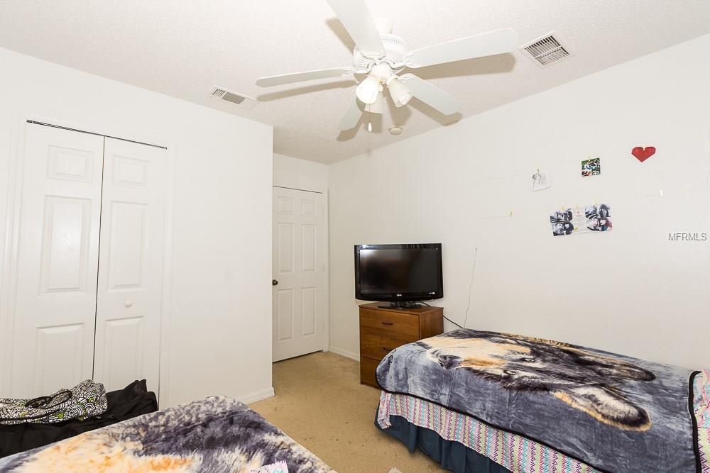 4750 VERO BEACH PLACE, KISSIMMEE, Florida 34746, 3 Bedrooms Bedrooms, 3 Rooms Rooms,2 BathroomsBathrooms,Residential,For sale,VERO BEACH,S4856958