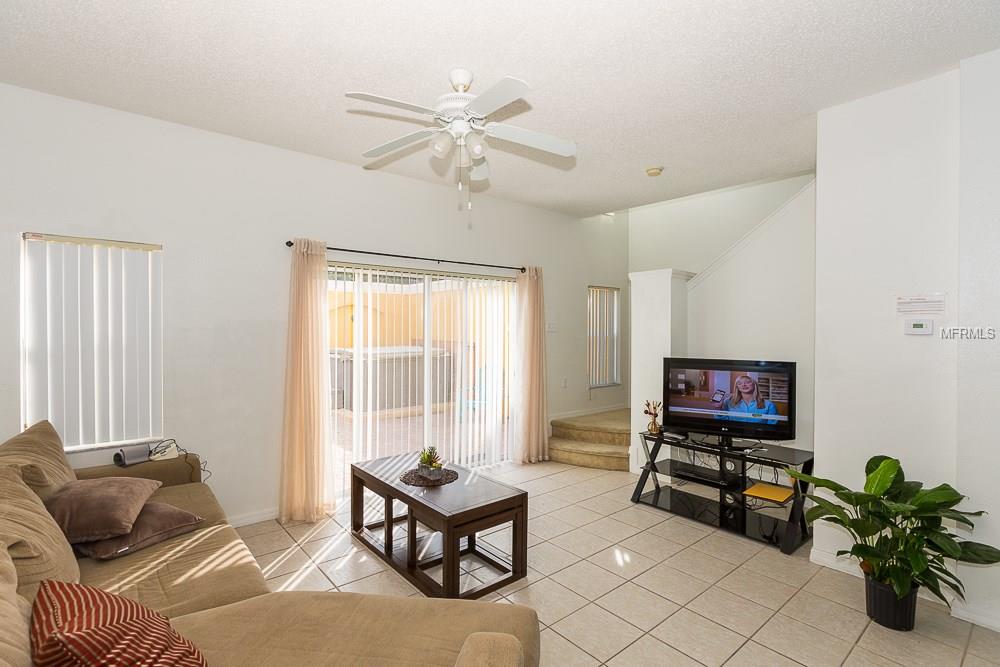 4750 VERO BEACH PLACE, KISSIMMEE, Florida 34746, 3 Bedrooms Bedrooms, 3 Rooms Rooms,2 BathroomsBathrooms,Residential,For sale,VERO BEACH,S4856958