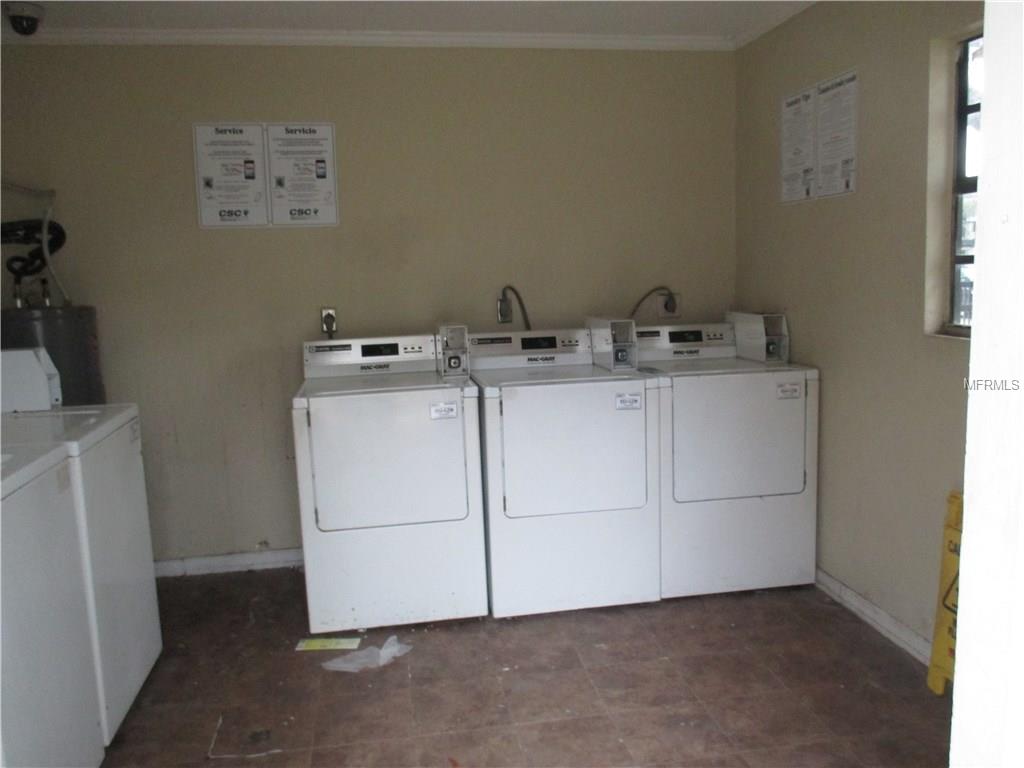 12711 ENGLISH HILLS COURT, TAMPA, Florida 33617, 2 Bedrooms Bedrooms, 3 Rooms Rooms,1 BathroomBathrooms,Residential,For sale,ENGLISH HILLS,T2928269