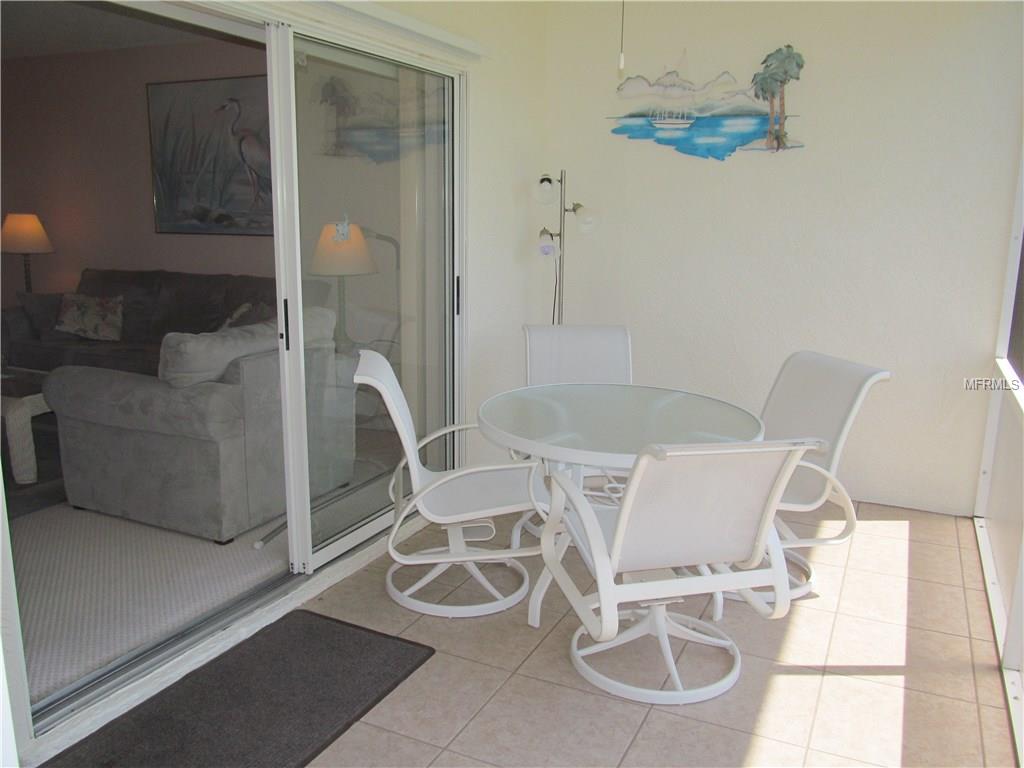 6904 DREWRYS BLUFF, BRADENTON, Florida 34203, 2 Bedrooms Bedrooms, 6 Rooms Rooms,2 BathroomsBathrooms,Residential,For sale,DREWRYS,A4182886