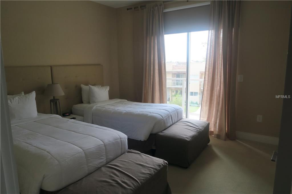 7671 RECIFE DRIVE, KISSIMMEE, Florida 34747, 4 Bedrooms Bedrooms, 6 Rooms Rooms,4 BathroomsBathrooms,Residential,For sale,RECIFE,O5525142