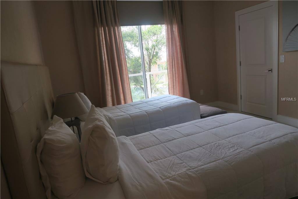 7671 RECIFE DRIVE, KISSIMMEE, Florida 34747, 4 Bedrooms Bedrooms, 6 Rooms Rooms,4 BathroomsBathrooms,Residential,For sale,RECIFE,O5525142