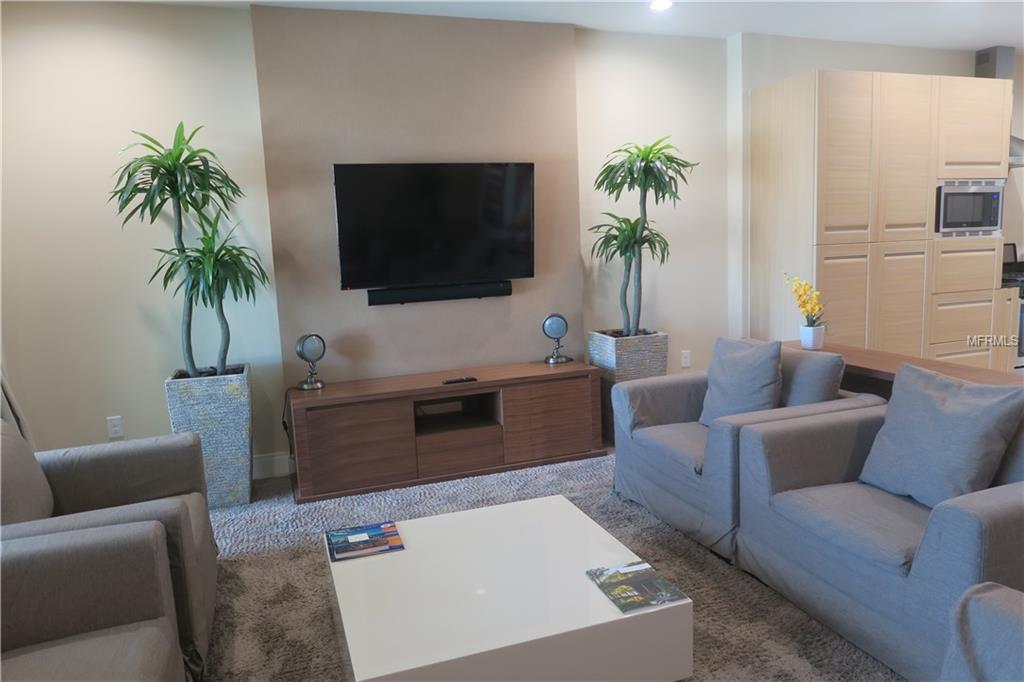 7671 RECIFE DRIVE, KISSIMMEE, Florida 34747, 4 Bedrooms Bedrooms, 6 Rooms Rooms,4 BathroomsBathrooms,Residential,For sale,RECIFE,O5525142