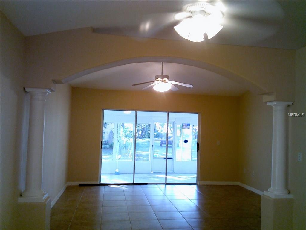 6610 N WILLOW AVENUE, TAMPA, Florida 33604, 3 Bedrooms Bedrooms, 7 Rooms Rooms,2 BathroomsBathrooms,Residential,For sale,WILLOW,T2910871