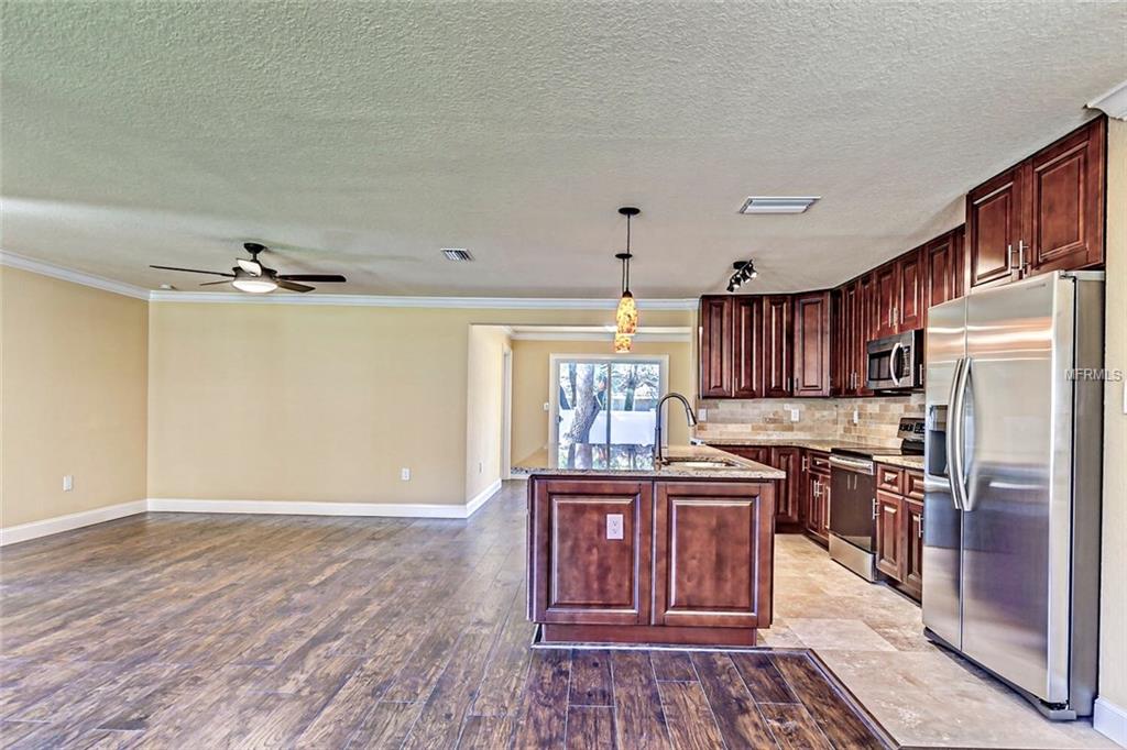 1826 LILLIAN AVENUE, TARPON SPRINGS, Florida 34689, 3 Bedrooms Bedrooms, 3 Rooms Rooms,2 BathroomsBathrooms,Residential,For sale,LILLIAN,U7838471