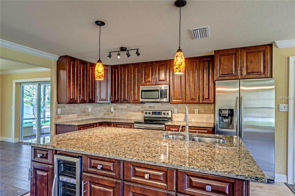 1826 LILLIAN AVENUE, TARPON SPRINGS, Florida 34689, 3 Bedrooms Bedrooms, 3 Rooms Rooms,2 BathroomsBathrooms,Residential,For sale,LILLIAN,U7838471