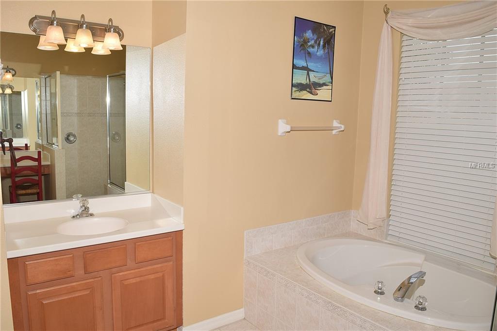 14231 NIGHTHAWK TERRACE, LAKEWOOD RANCH, Florida 34202, 4 Bedrooms Bedrooms, 8 Rooms Rooms,3 BathroomsBathrooms,Residential,For sale,NIGHTHAWK,A4204994