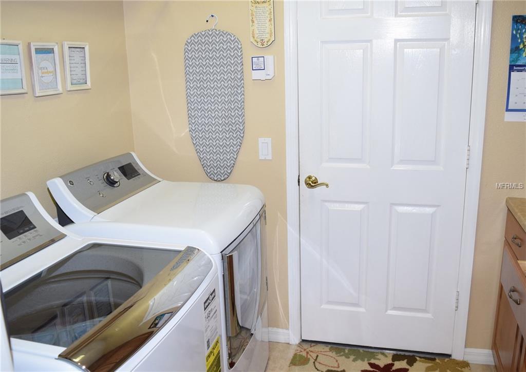 14231 NIGHTHAWK TERRACE, LAKEWOOD RANCH, Florida 34202, 4 Bedrooms Bedrooms, 8 Rooms Rooms,3 BathroomsBathrooms,Residential,For sale,NIGHTHAWK,A4204994