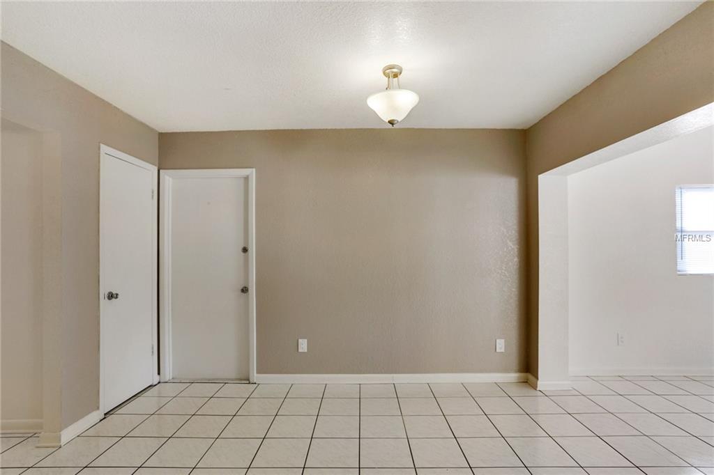 6915 SPANISH MOSS CIRCLE, TAMPA, Florida 33625, 4 Bedrooms Bedrooms, 7 Rooms Rooms,2 BathroomsBathrooms,Residential,For sale,SPANISH MOSS,T2921402